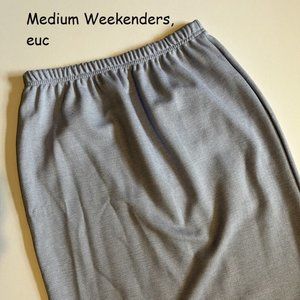 Medium Weekenders skirt, white and blue zigzags